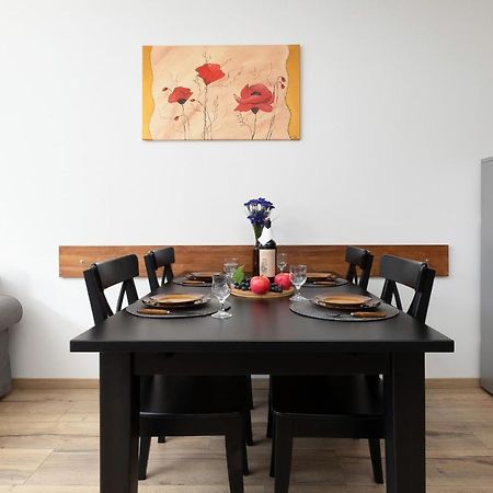 Apartamenty Wisniowy Sad By Noclegi Renters Kołobrzeg Exterior foto