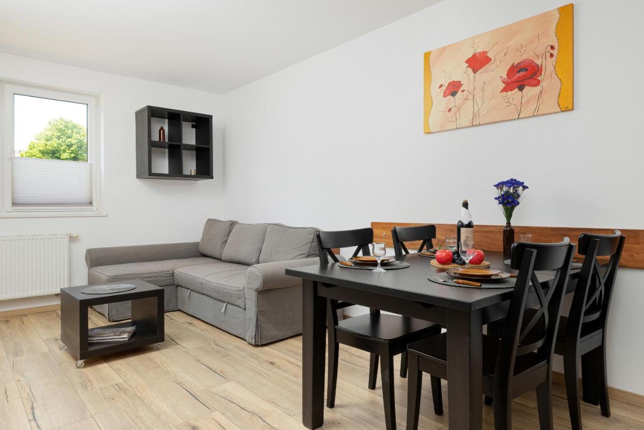 Apartamenty Wisniowy Sad By Noclegi Renters Kołobrzeg Exterior foto