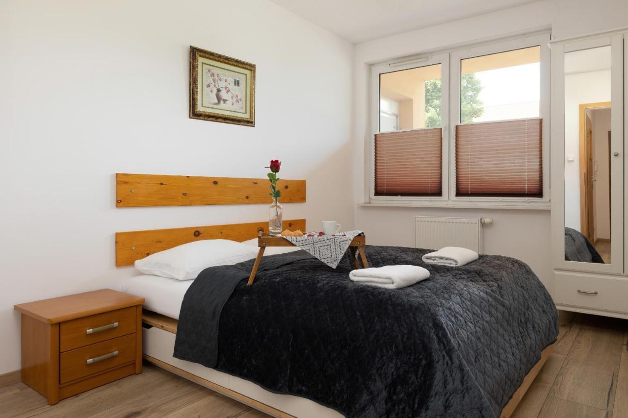 Apartamenty Wisniowy Sad By Noclegi Renters Kołobrzeg Exterior foto