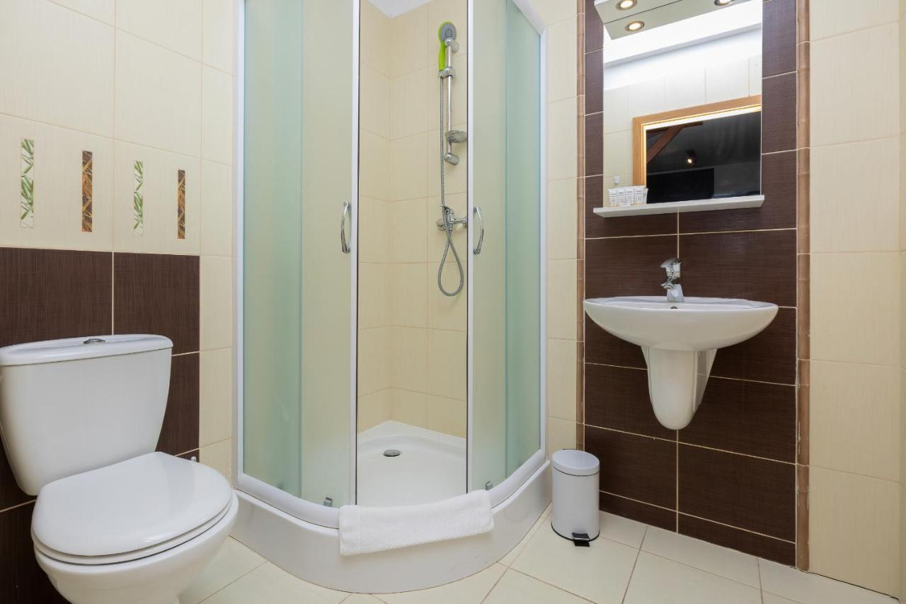 Apartamenty Wisniowy Sad By Noclegi Renters Kołobrzeg Exterior foto