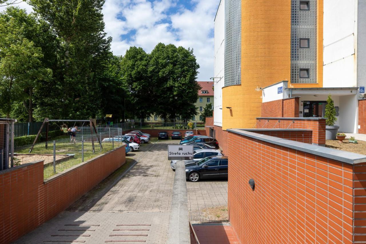 Apartamenty Wisniowy Sad By Noclegi Renters Kołobrzeg Exterior foto